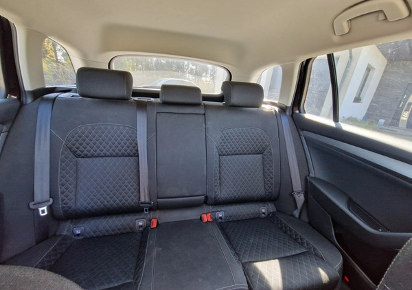 Skoda Superb cena 69900 przebieg: 150000, rok produkcji 2016 z Kamieńsk małe 277